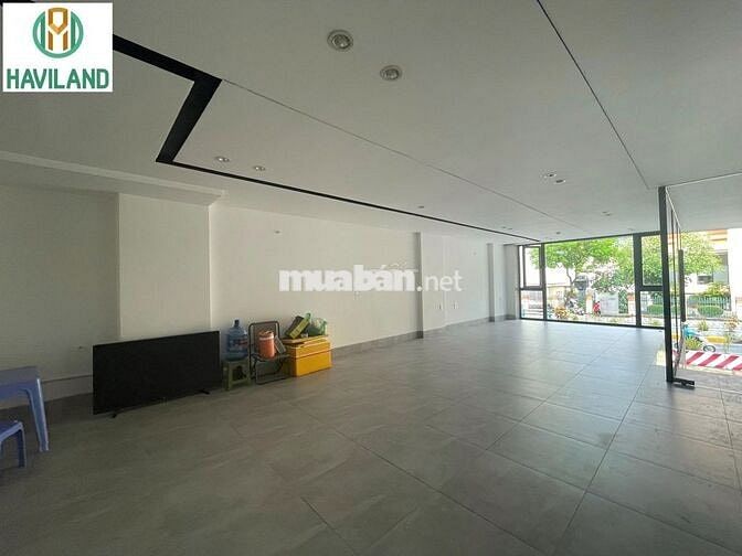 VĂN PHÒNG NGAY TRUNG TÂM THANH PHỐ GẦN CẦU SÔNG HÀN