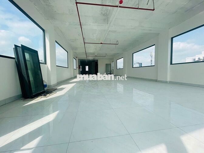 TÒA NHÀ ĐƯỜNG NGUYỄN MINH HOÀNG KHU K300 DT: 6X20M HẦM 5 TẦNG CHO THUÊ