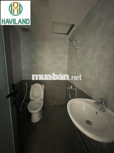 VĂN PHÒNG NGAY TRUNG TÂM THANH PHỐ GẦN CẦU SÔNG HÀN