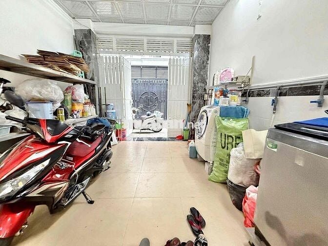 🏡🏡Nhà phố 3 tầng 4m x 18m. Full Nội Thất —Đường Lâm Thị Hố, P. Tân Chá