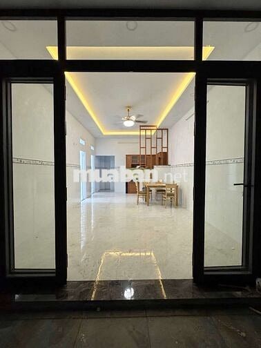 Nhà đẹp vào ở ngay – Đang cho thuê 7/tháng - Lê T Hoạch- Giáp Tân Phú