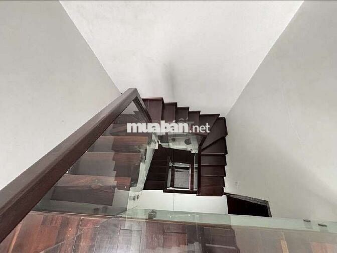 1/ Q1 - KHÔNG LỘ GIỚI- 45M2 - 5PN - CHỈ 10.9 TỶ (~250TR/M2)