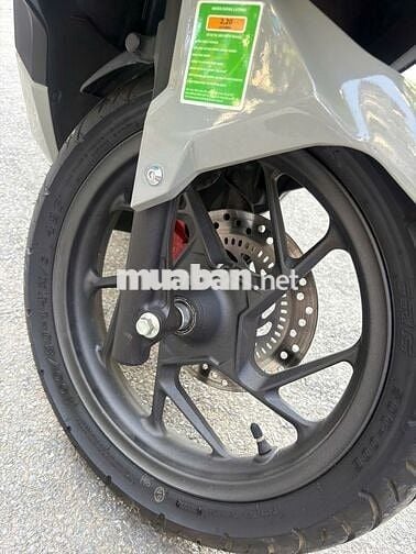 Honda Vario 160 2024 Xám Mới tinh