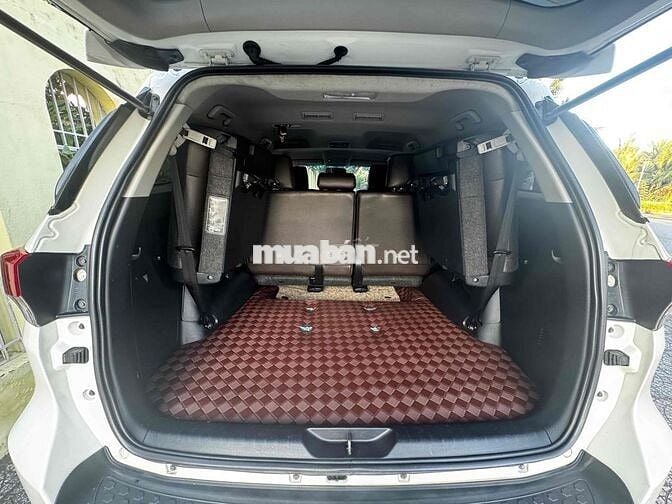 Toyota Fortuner 2017 2.7V 4x2 - 86000 km