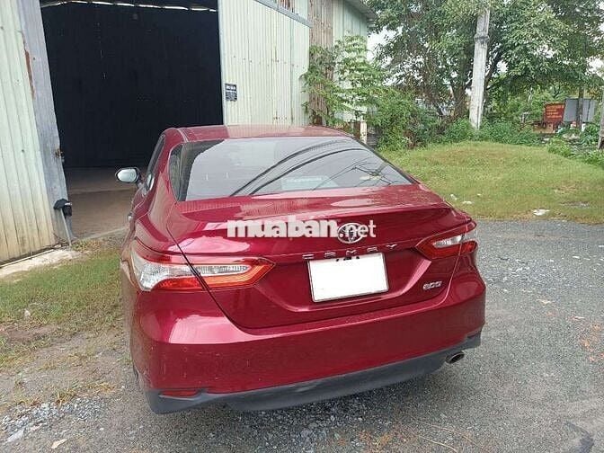Toyota Camry 2020 2.0G 63000 km Đỏ