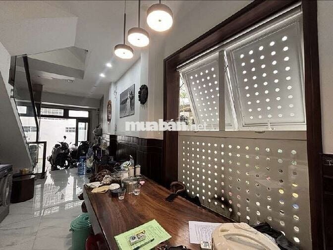 1/ Q1 - KHÔNG LỘ GIỚI- 45M2 - 5PN - CHỈ 10.9 TỶ (~250TR/M2)