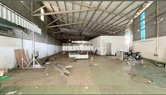 CHO  THUÊ  KHO  XƯỞNG ( 900m2)  T.T TÂN TÚC. BÌNH  CHÁNH