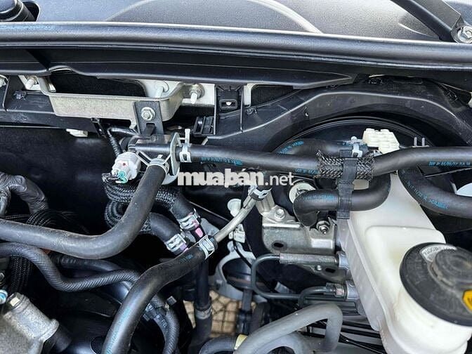 Toyota Fortuner 2017 2.7V 4x2 - 86000 km