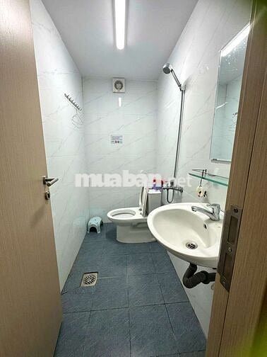 CHO THUÊ NHÀ MẶT TIỀN 45M2 1 PHÒNG NGỦ FULL NỘI THẤT HẺM 391 Đ 30/4