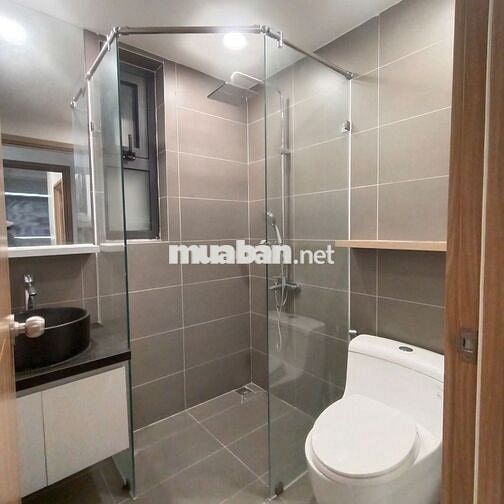 cần bán gấp căn hộ 2PN-2WC,nhà đẹp,sổ hồng sẵn,giá bán 2 tỷ230