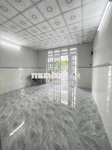 Nhà mới xay 2 phòng KdC Hồng Loan