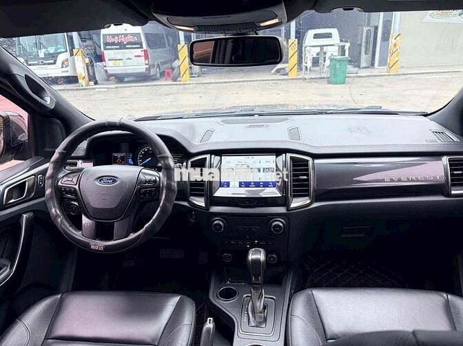 Ford Everest 2021 4x2 2.0 Titanium - 84000 km