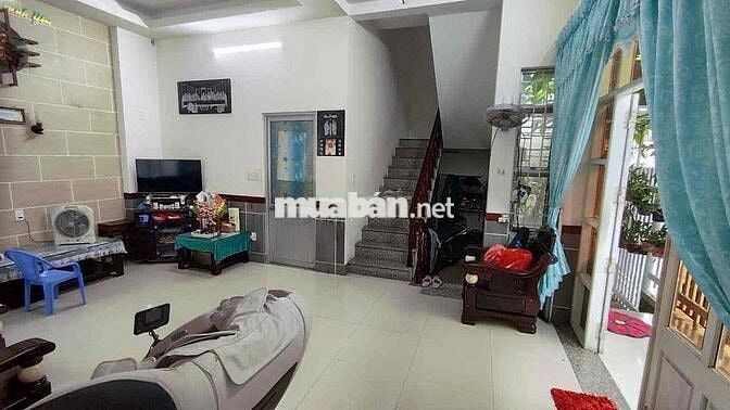 Cần bán nhà lầu 85,6m2,full thổ cư,đất ở ổn định.Phước Tỉnh hẻm xe hơi