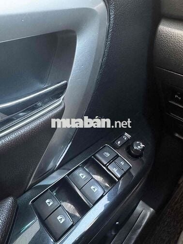 Toyota Fortuner 2017 2.7V 4x2 - 86000 km