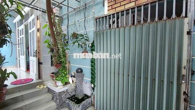 Cần bán nhà lầu 85,6m2,full thổ cư,đất ở ổn định.Phước Tỉnh hẻm xe hơi