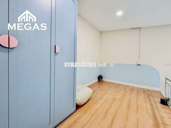 CUỐI THÁNG TRỐNG PHÒNG GÁC CAO 1M8 NẰM NGAY TRƯỜNG CĐ CÔNG NGHỆ TPHCM