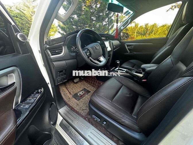 Toyota Fortuner 2017 2.7V 4x2 - 86000 km