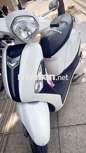 Yamaha Grande 2017 màu Trắng