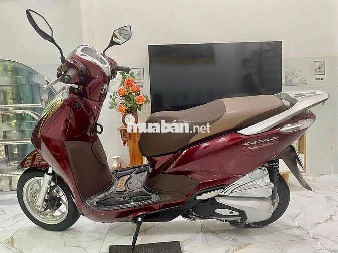 Cần bán xe lead đời 2022 phiên bản cao cấp