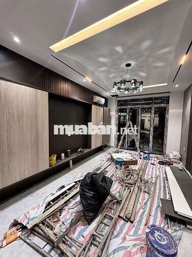 NHÀ 2 LẦU + FUL NỘI THẤT CAO CẤP - KDC 91B