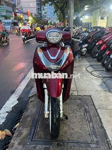 Honda SH mode 2022  mới 90% Bstp chính chủ
