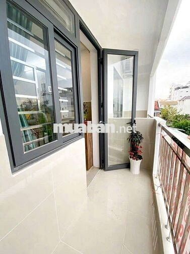 Studio ban công siêu hiếm | Tân Quy | Máy giặt riêng