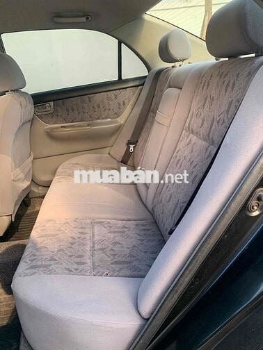 Toyota Corolla Altis 2003 - 6000 km