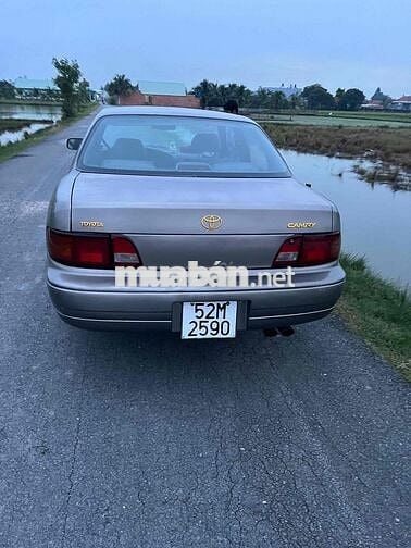Toyota Camry 2002 2.2
