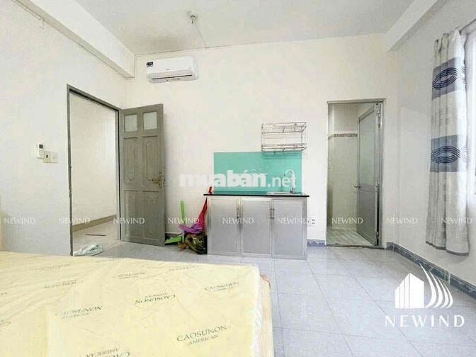 Chính chủ cho thuê phòng cửa sổ trời cạnh Lotte Mart có thang máy