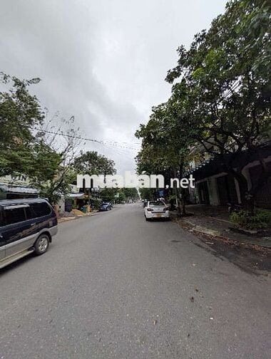 NHINH 4TY HÀNG HIẾM GẦN BIỂN SÁT MÂN THÁI