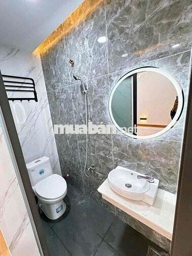 NHÀ NGUYÊN CĂN MỚI XÂY 100% - MẶT TIỀN ĐƯỜNG - NGÃ TƯ HÀNG XANH