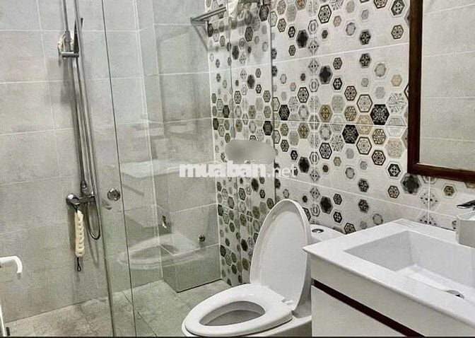 Chính chủ cho thuê nhà mới  DT:4x14 giá 12tr/thg 2lầu ,HBC,TĐ