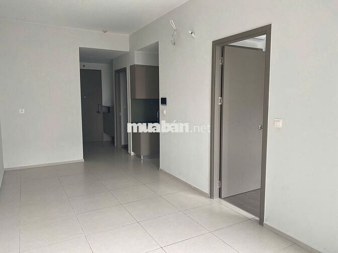 Cho thuê West Gate 7tr/tháng căn 2pn 2wc: máy lạnh, gường, tủ cơ bản