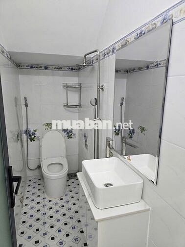 NGỘP BANK_NỞ HẬU_HXH_NHÀ MỚI TOANH_ 34M2 Gần AEONMALL TP_2TY95 TL