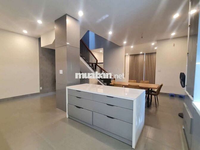 🛑 CHO THUÊ BIỆT THỰ 3 TẦNG : 2 MẶT TIỀN - GẦN VĂN TIẾN DŨNG