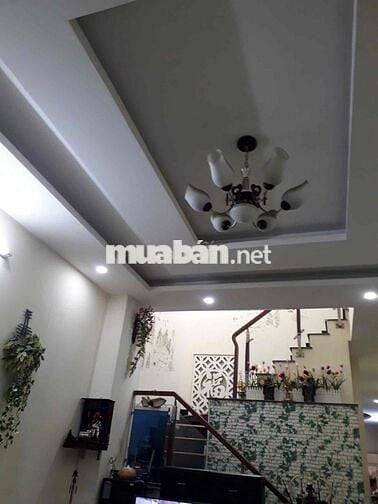 NHÀ ĐẸP 1 TRỆT 1 LẦU MẶT TIỀN, XÂY KIÊN CỐ