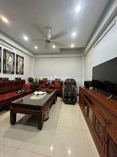 Bán gấp nhà liên kề Kiến Hưng, nhà vuông vắn, sổ đổ sẵn sàng giao ịch