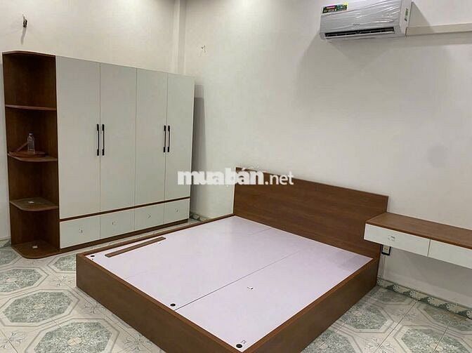 BÁN NHÀ GẦN CHỢ MỚI, 2 TẦNG K HOÀNG DIỆU , 5 Pn SẴN DÒNG TIỀN 15TR/th