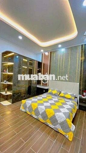 Nhà hẽm 99 Lê Hồng Phong 1 trệt 1 Lầu 1 tum 4,2x25m full nội thất