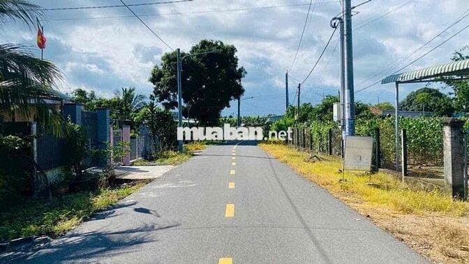 Lô đất đẹp mt DH giá 500tr Kinh doanh buôn bán cho thuê xây trọ