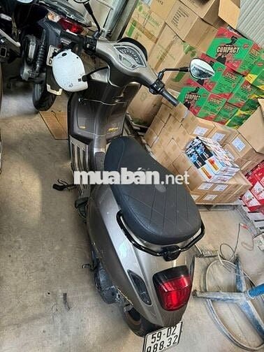 Bán xe Vespa Sprint 125 đăng ký 10/2020, màu Ghi