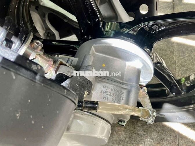 Bán xe @ 150 cảm ứng úp lên SH-i full Ý 2012