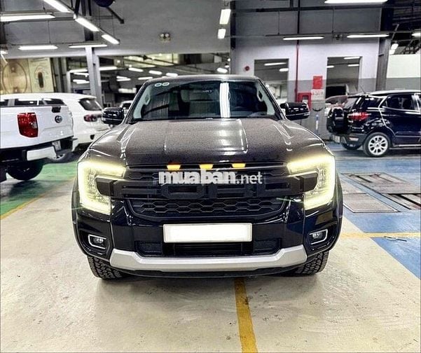 Ford Ranger XLS 2025 AT - 3.988 km - thương lượng