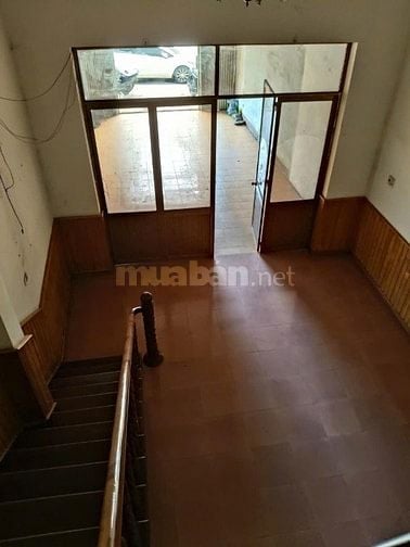 **🏠 BÁN NHÀ MẶT TIỀN – NGAY NGÃ TƯ BIỂN HỒ