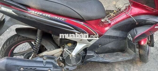 AIR BLADE MÁY CỰC NGON BAO ÊM MẠNH CHẠY KO KÊU HÚ