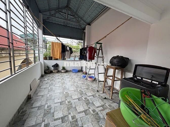 Gấp! Bán Định Công, Giá 11.5 tỉ, 50 m2, nhà 4 tầng mới, Ngõ ô tô tránh