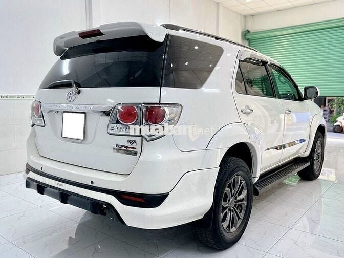 Toyota Fortuner model 2015 TRD Sportivo Trắng