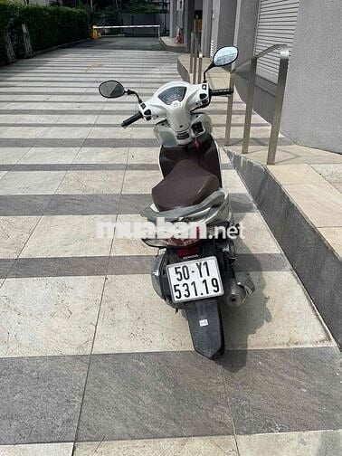 Bán xe do đi định cư