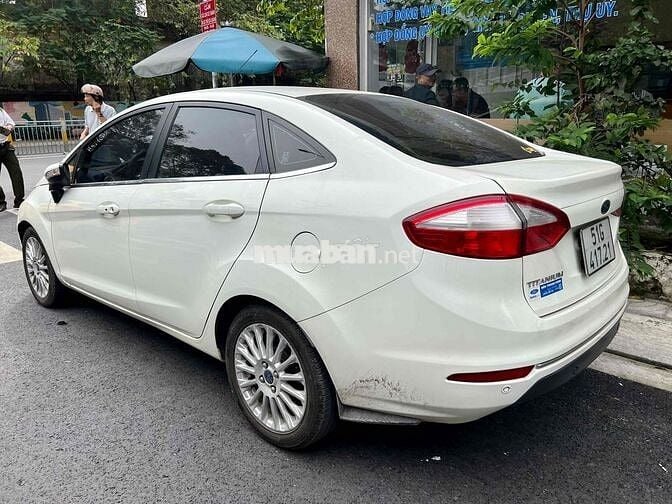 Ford Fiesta 2015 - 62000 km