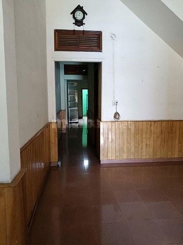 **🏠 BÁN NHÀ MẶT TIỀN – NGAY NGÃ TƯ BIỂN HỒ